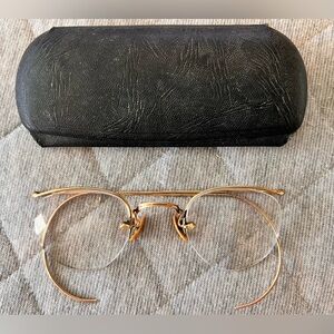 Antique 12 KF Gold Horn Rimmed Prescriptive Glasses Velvet Lined Leather Case